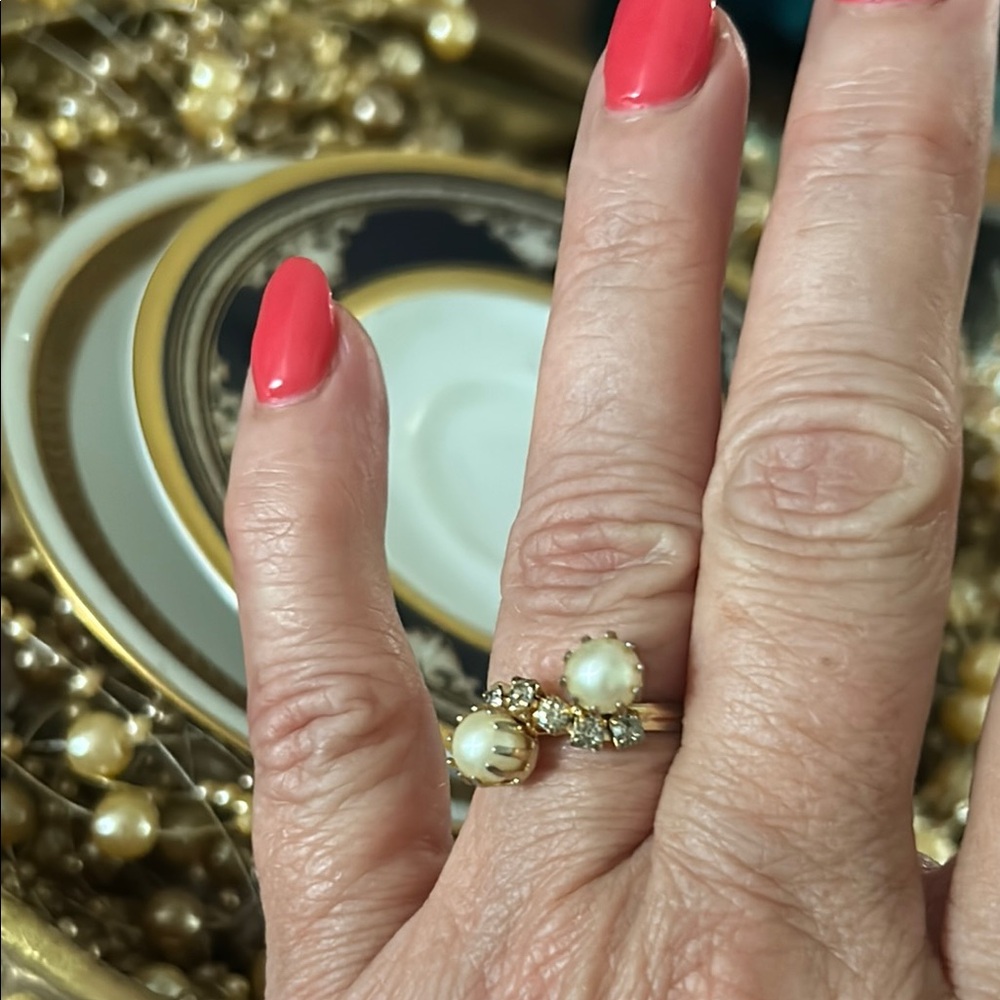Vintage Gold Pearl Ring